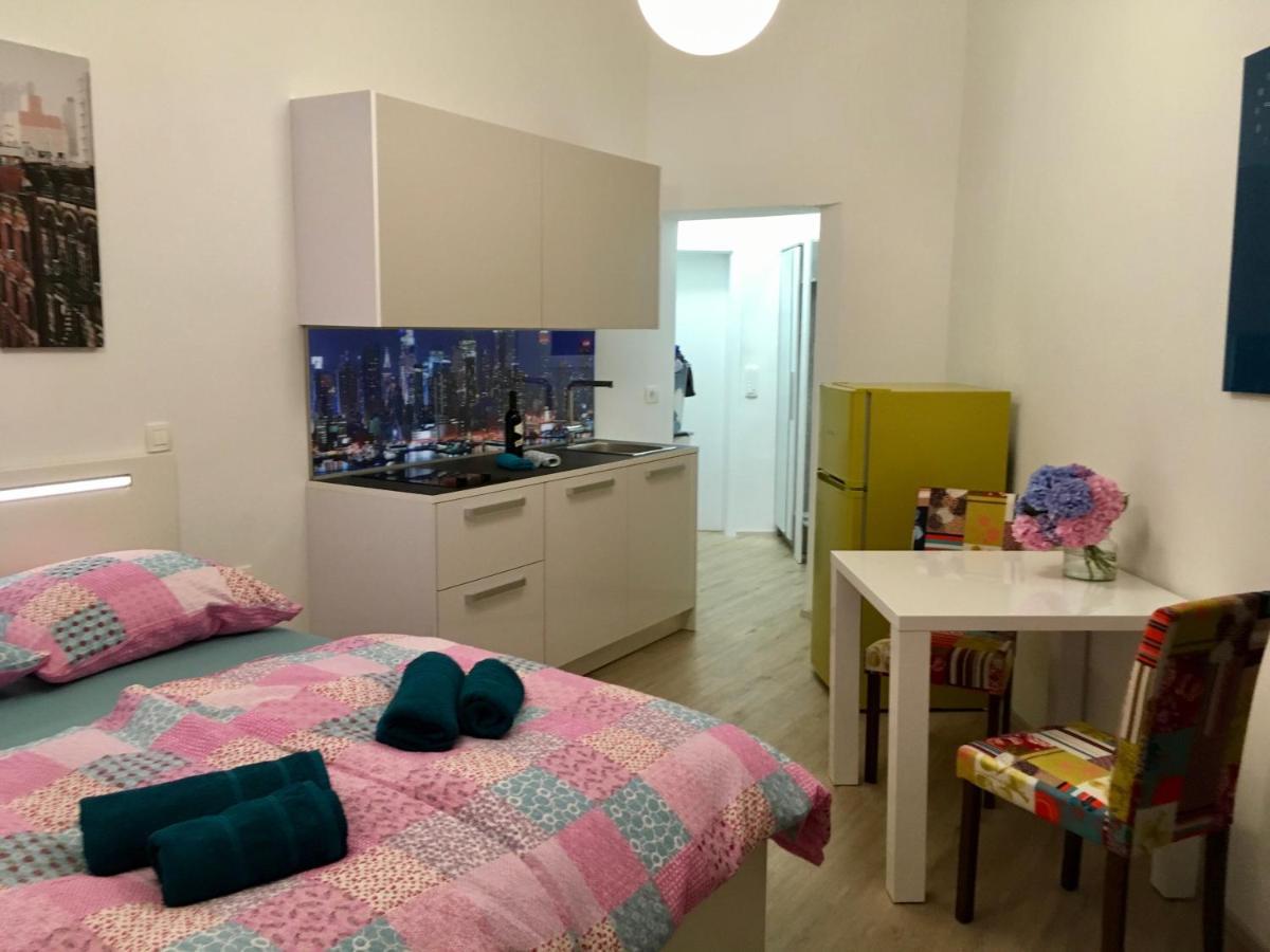 Apartment Optim Ljubljana Kültér fotó