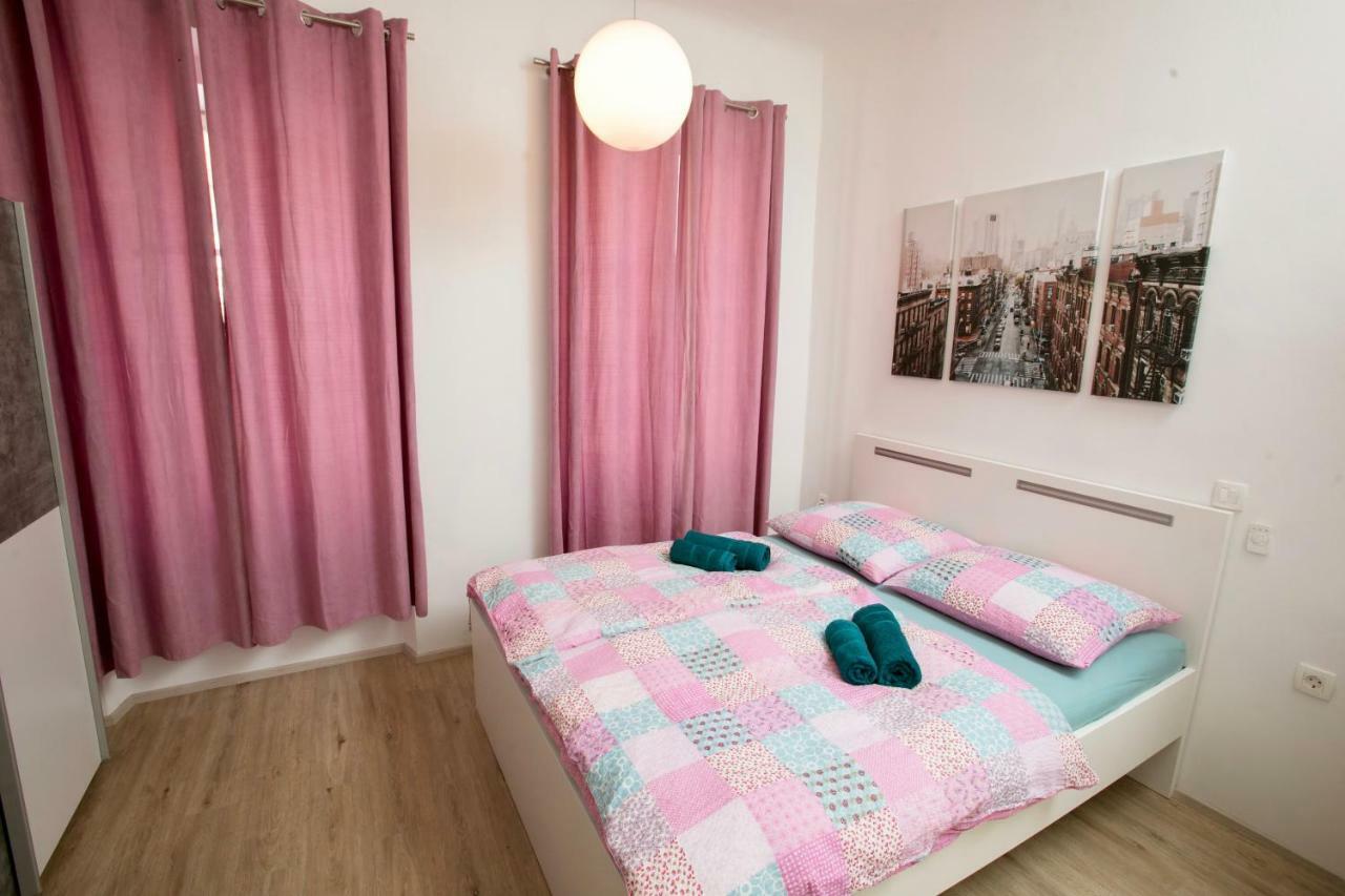 Apartment Optim Ljubljana Kültér fotó